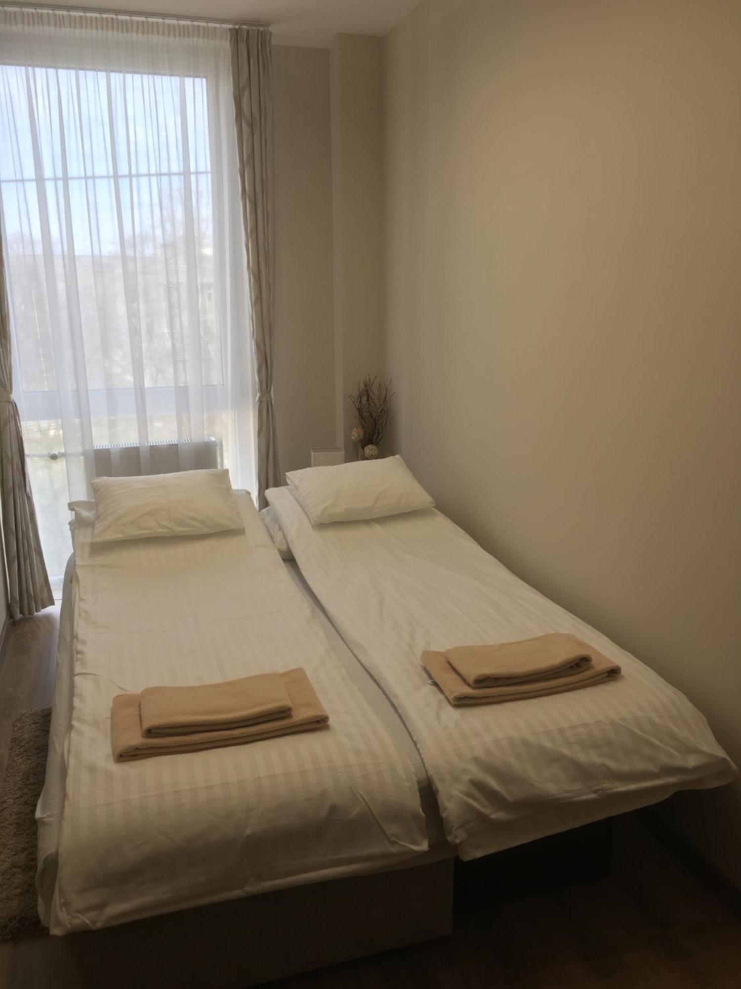 City Apartman Seghedin Exterior foto